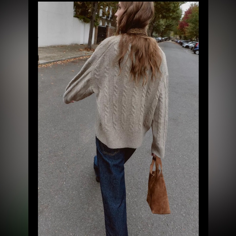 Zara soft cable knit jumper sweater , light grey, retro,